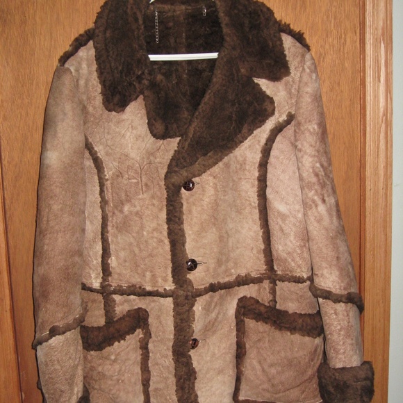 Vintage 8s Sheepskin Coat Marlboro Man 
